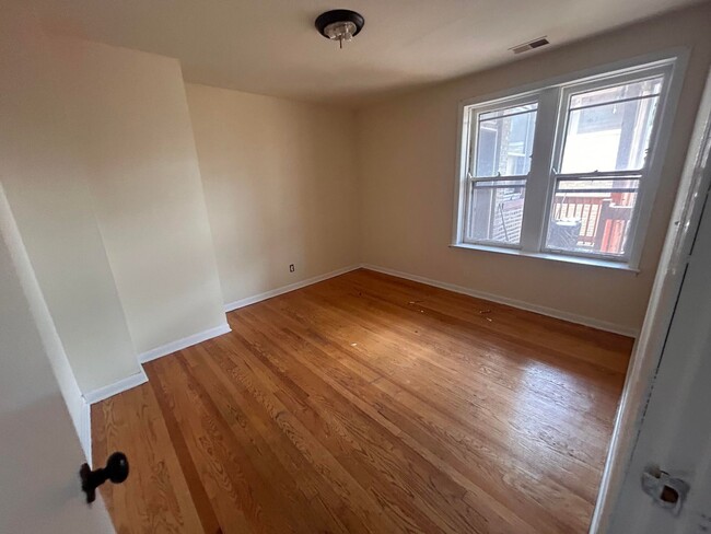 Photo - 6 Corners Apartment! Unit 4811-2E