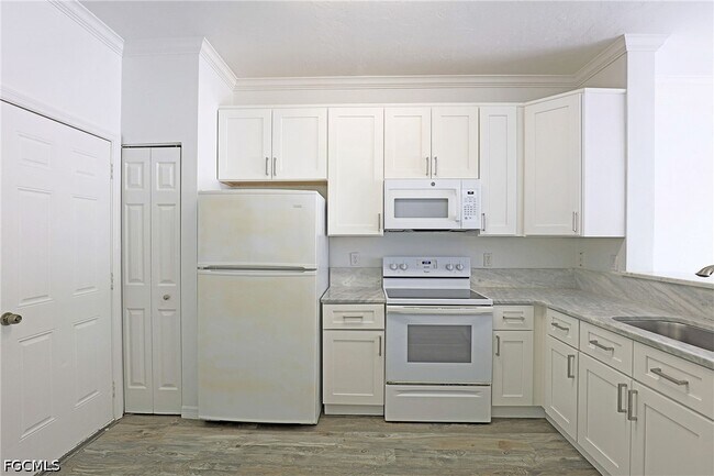 Photo - 3629 Pine Oak Cir