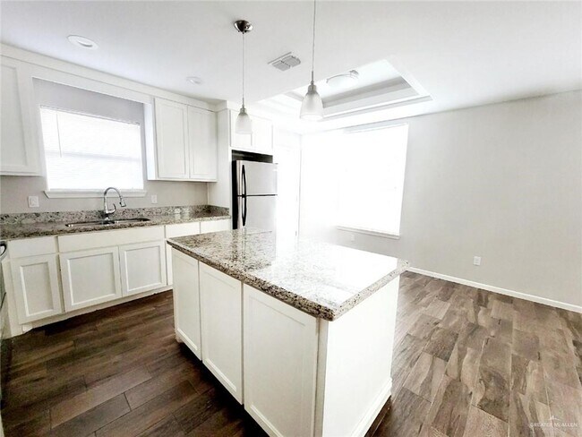 Photo - 12 Taxco Ct Unit 1