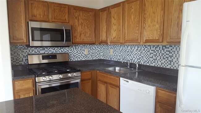 Photo - 72-07 Catamaran Way Unit 2