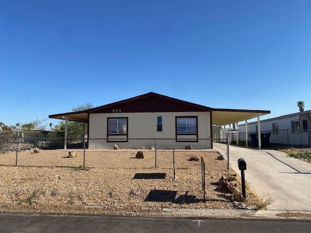 Building Photo - 954 Roadrunner Dr Rental