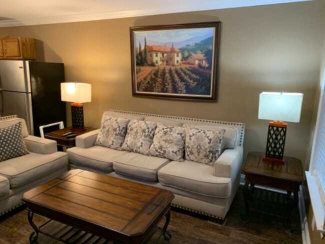 Photo - 1149 W Front St