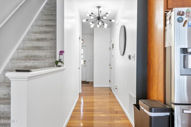 Photo - 401 Avalon Pl