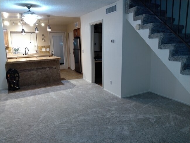 Photo - 3491 N Arizona Ave Unit 170