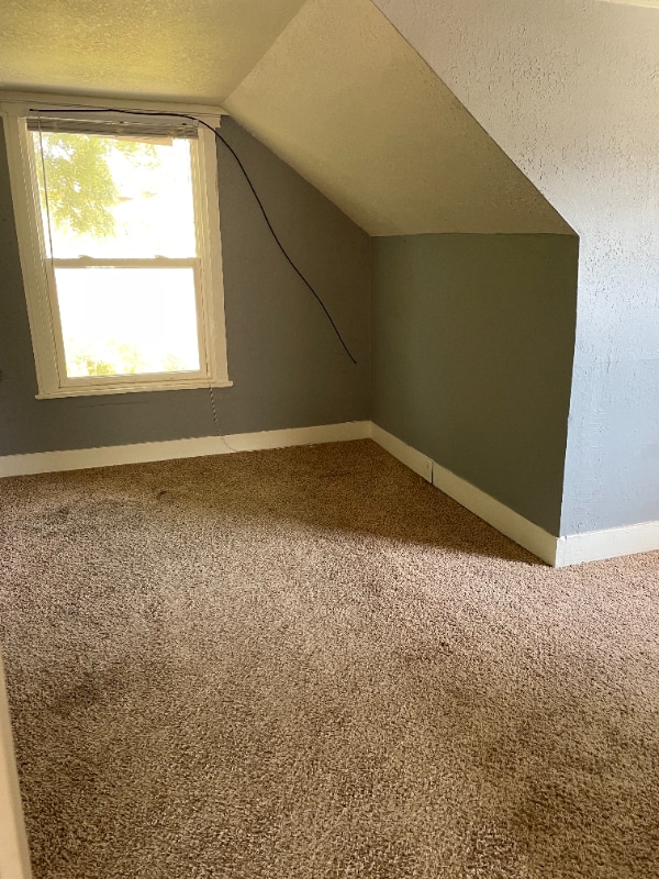 Photo - 425 Damon St