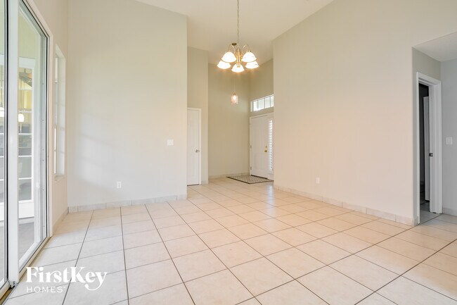 Photo - 13455 Lake Turnberry Cir