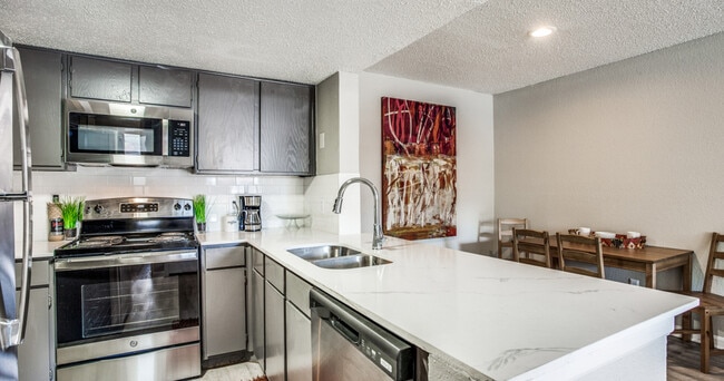 Preslee Apartments