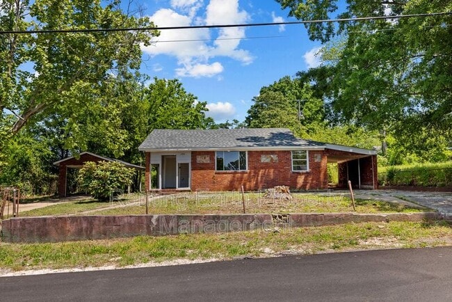 Photo - 108 E Ann Dr SW