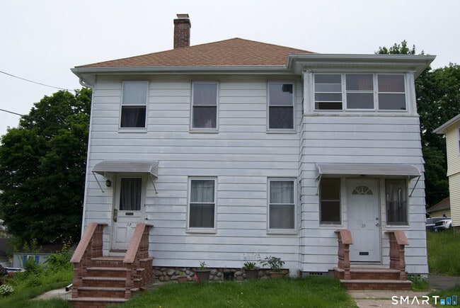 Building Photo - 37 Putnam St