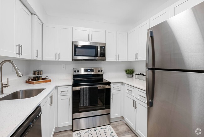 Building Photo - Breezes at Palm Aire Rental