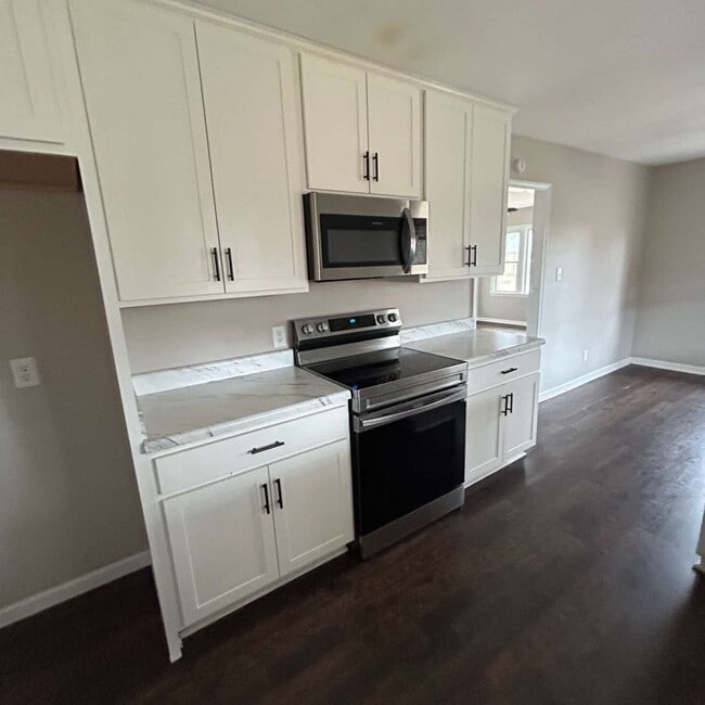 Photo - 3430 Leland Cir