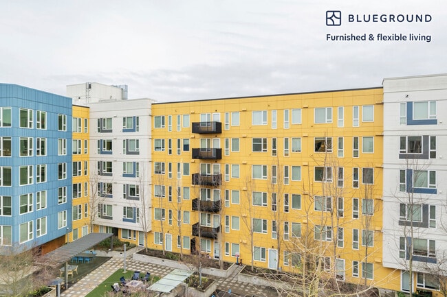 Photo - 15301 NE Turing St Unidad FL8-ID997