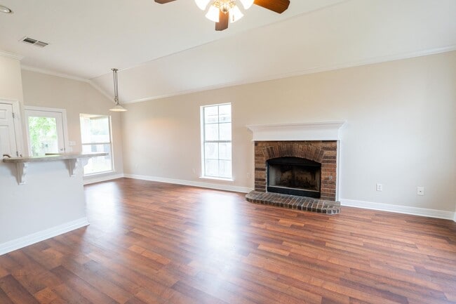 Photo - 369 Gaston Ln