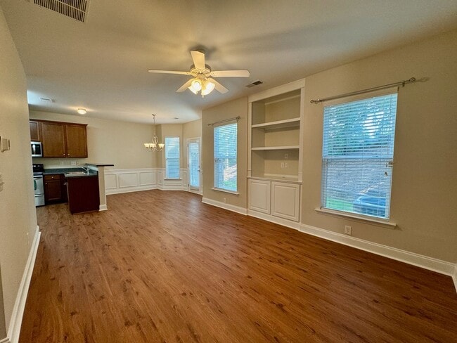 Photo - Better than New!