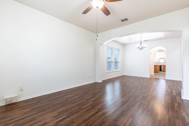 Photo - 7651 Mission Ledge