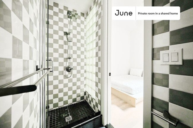 Photo - Room in Shared 3 bed/3 bath home Unit A