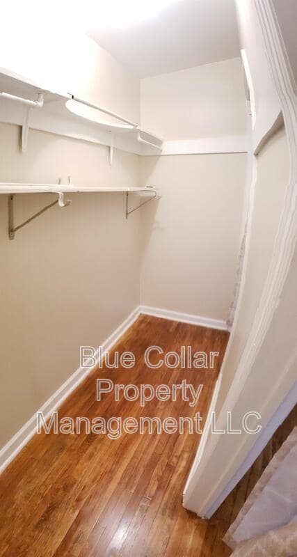 213 Locust St