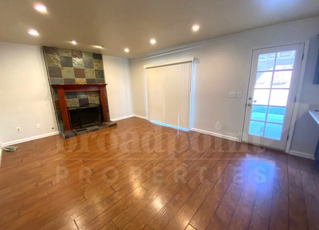 Photo - 470 Via Arboles