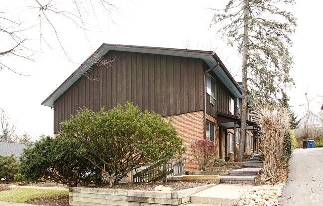 Photo - 520 N Ashley St Unit 13