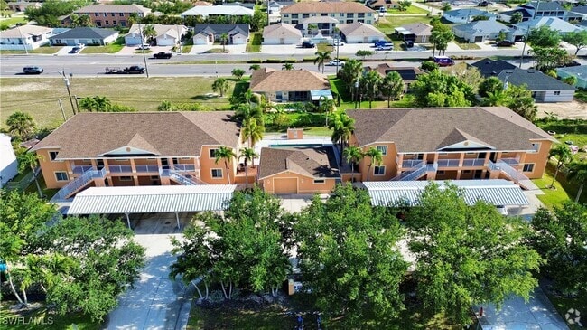 Building Photo - 1109 SW 48th Terrace Unit 3 Rental