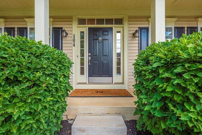 Photo - Beautiful 4-Bedroom Colonial in Walkersville