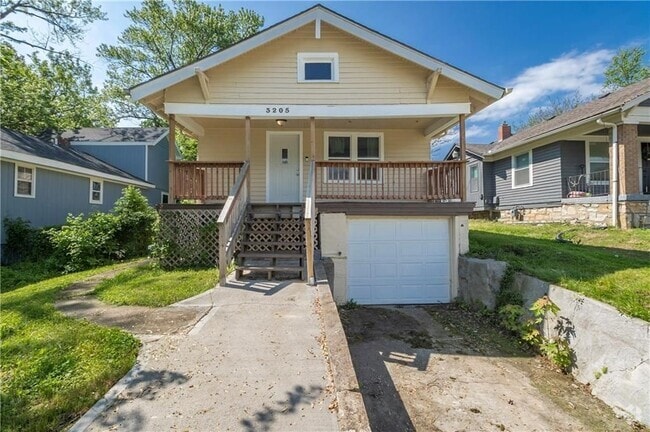 Building Photo - 3205 Rowland Ave Rental