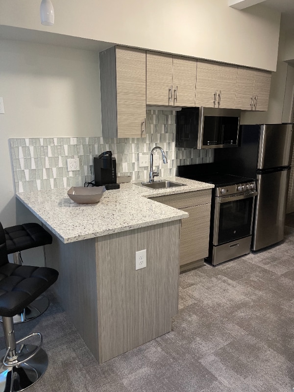 Building Photo - 1417 W 9th St Rental