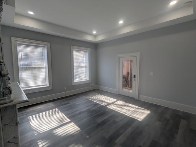 Photo - 35 Clinton Ave