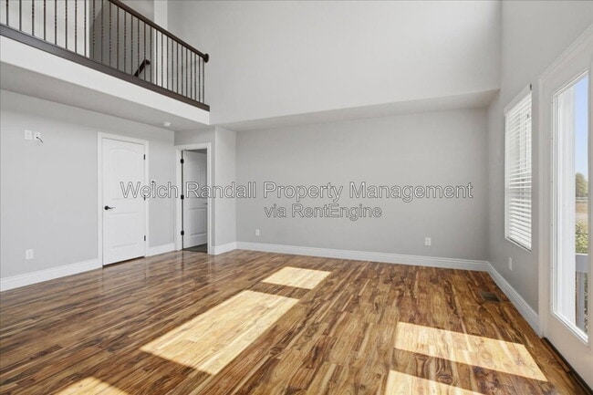 Photo - 2106 E Sunnyvale Dr
