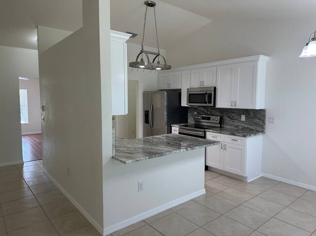 Photo - 1603 NE 34th Ln