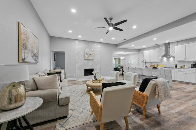 Photo - 303 Riva Ridge