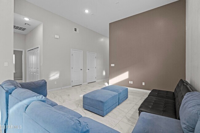 Photo - 12681 Don Norte St