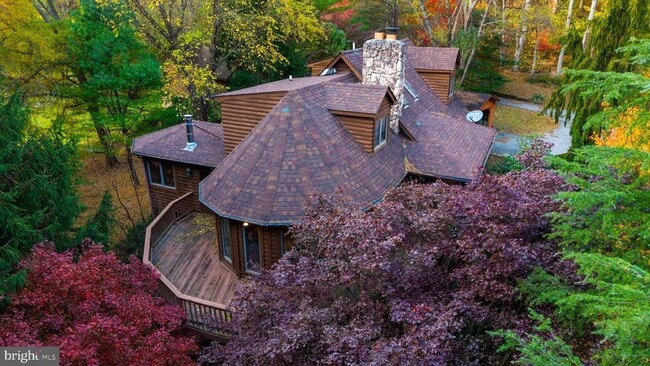 Photo - 15024 Wheeler Ln