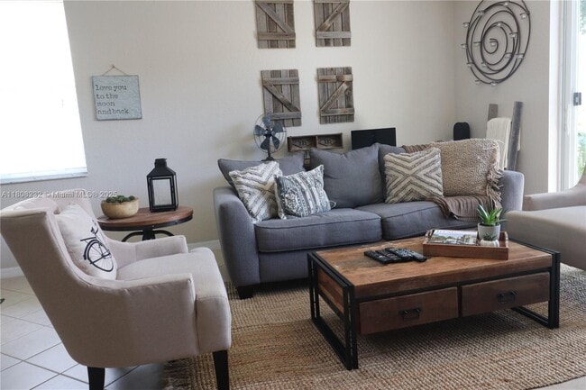 Photo - 2076 Hacienda Ter Townhome