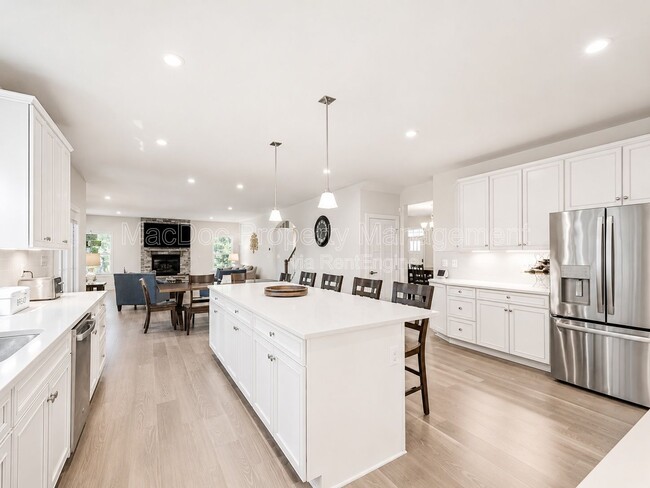 11710 Southview Ct
