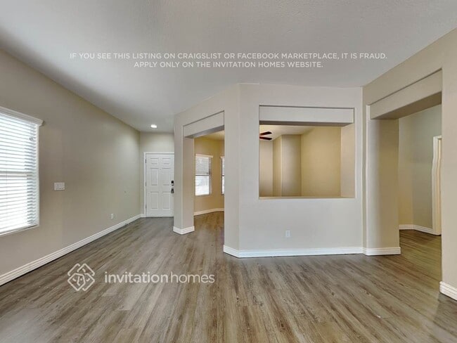 Photo - 12938 W Clarendon Ave