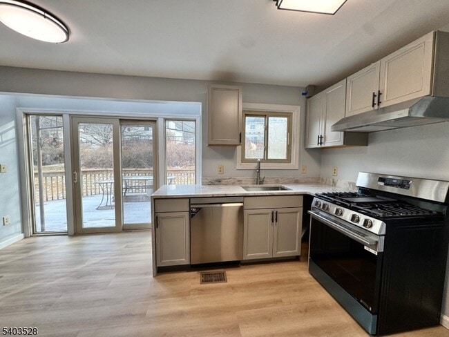 Photo - 50 Knob Hill Rd