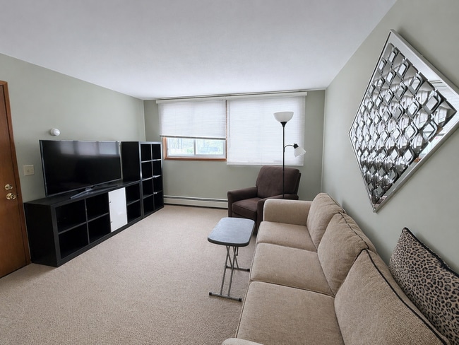 Photo - 3600 Pennsylvania Ave S Unit 2