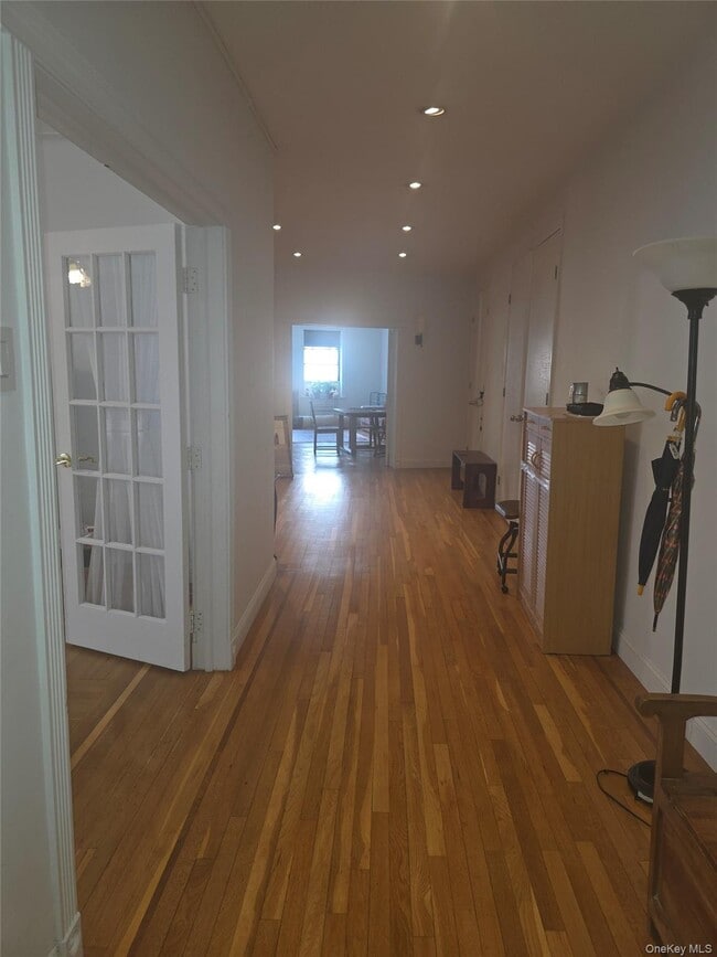 Photo - 42-20 Kissena Blvd Unit D2