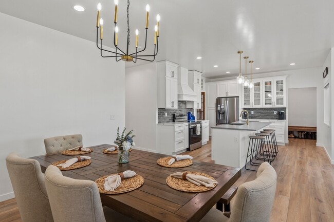 Photo - 1517 Golf Course Ln
