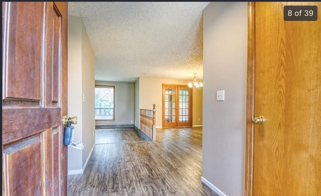 Photo - Felida 4 Bedroom with ADA bathroom