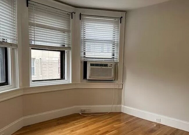 Photo - 21 Symphony Rd Unit 26