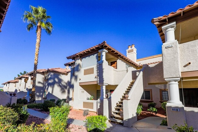 Photo - Beautifully 2 Bed, 2 Bath West Las Vegas Condo Unit # E