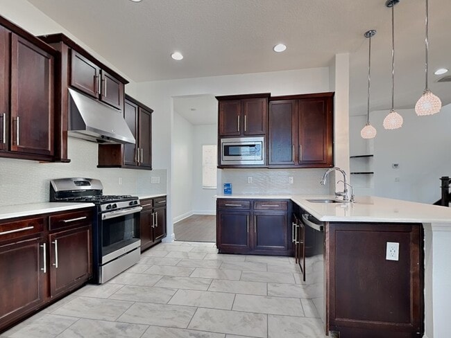 Photo - 2684 Tarragona Wy