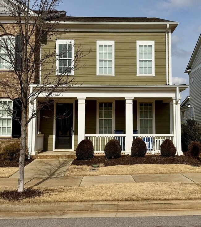 Photo - Pre-leasing for an April Move in-TOWN MADISON