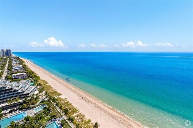 Building Photo - 2110 N Ocean Blvd Unit 24B Rental