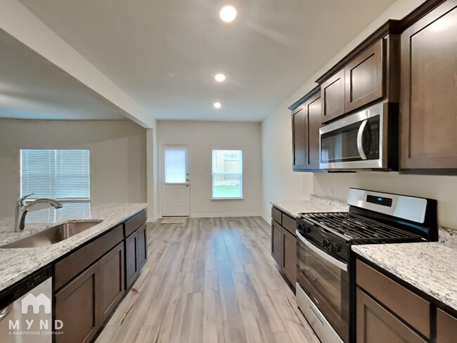 Photo - 200 Tidwell Dr