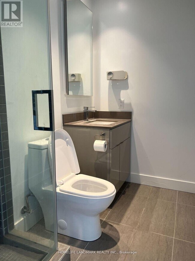 Photo - 7 Grenville St Unit 4611