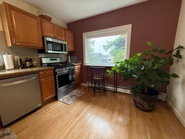 Photo - 159 Walnut St Unidad 2