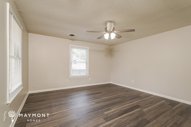 Photo - 2819 Lumpkin Rd